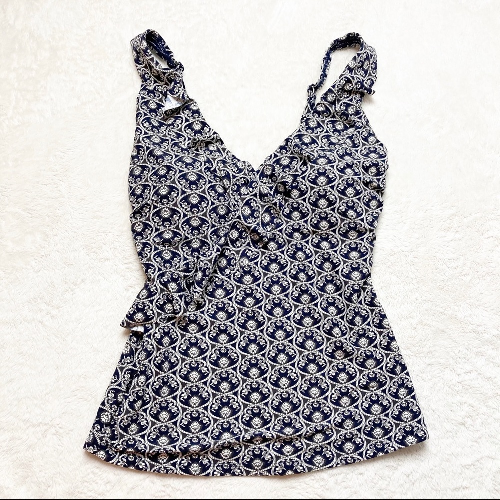 Nip Tuck Swim Navy Floral Tankini Top Sz 4